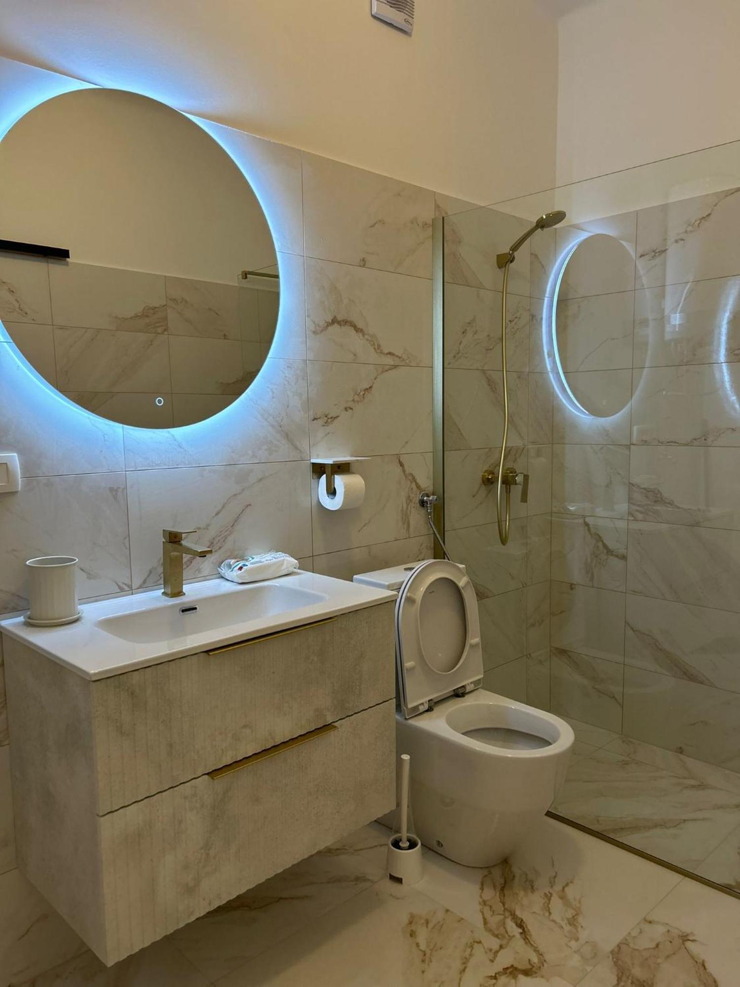 Apartman Lavanda เซรส ภายนอก รูปภาพ