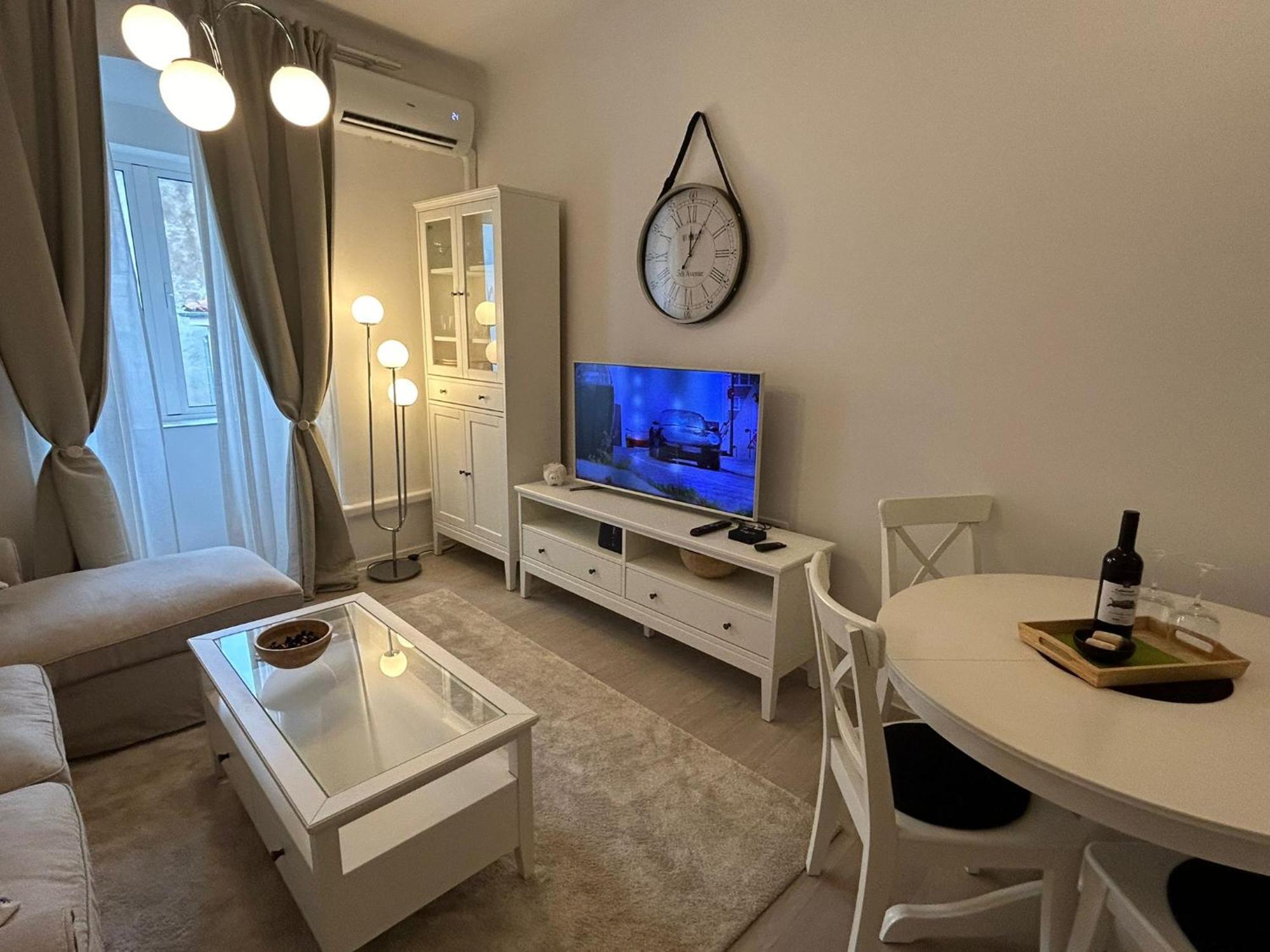 Apartman Lavanda เซรส ภายนอก รูปภาพ