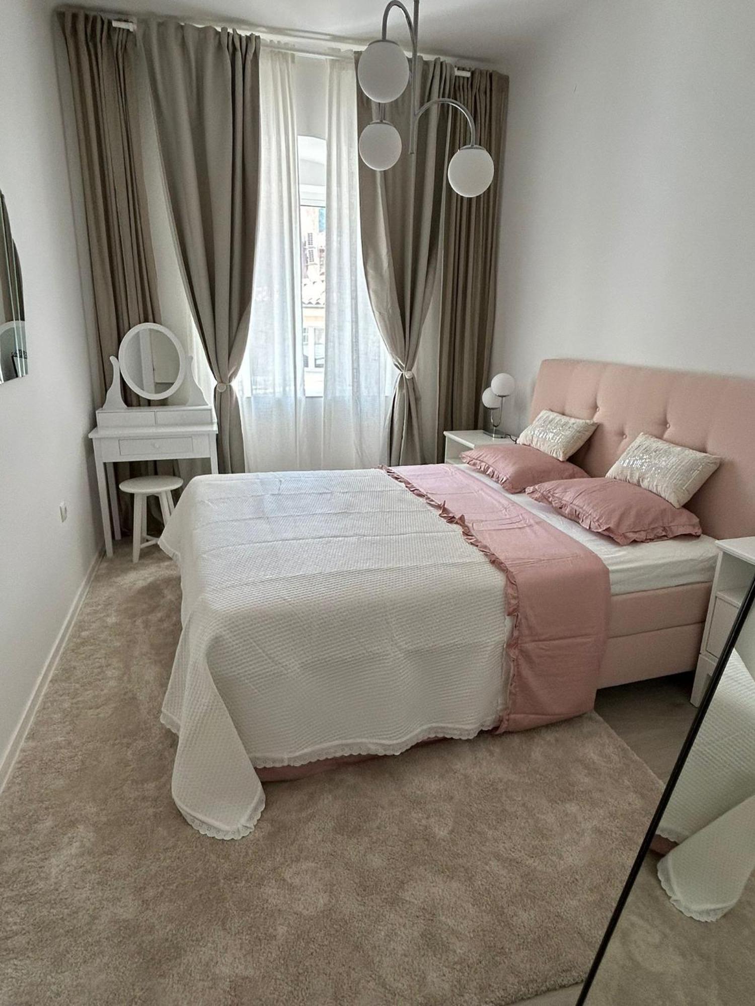 Apartman Lavanda เซรส ภายนอก รูปภาพ