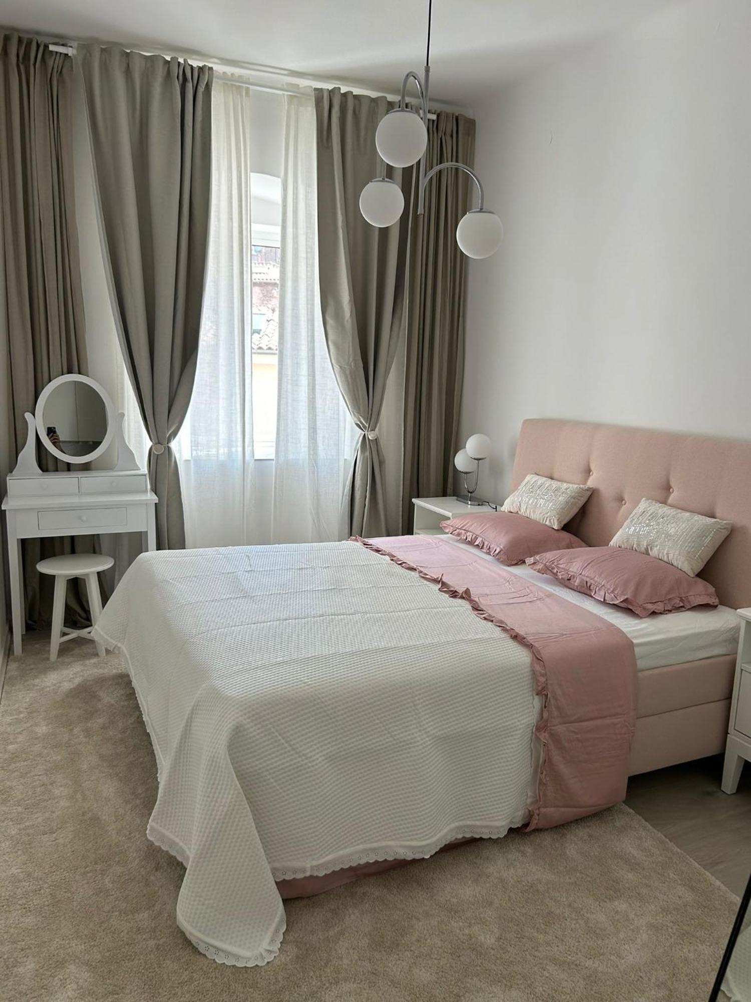 Apartman Lavanda เซรส ภายนอก รูปภาพ